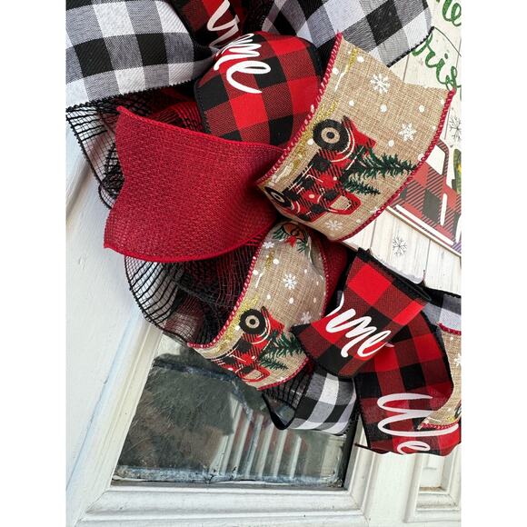Rustic Christmas Wreath Buffalo Plaid and Vintage Truck Holiday Farmhouse Décor - Picture 3 of 8